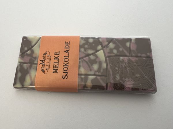 MELKESJOKOLADE PLATE
